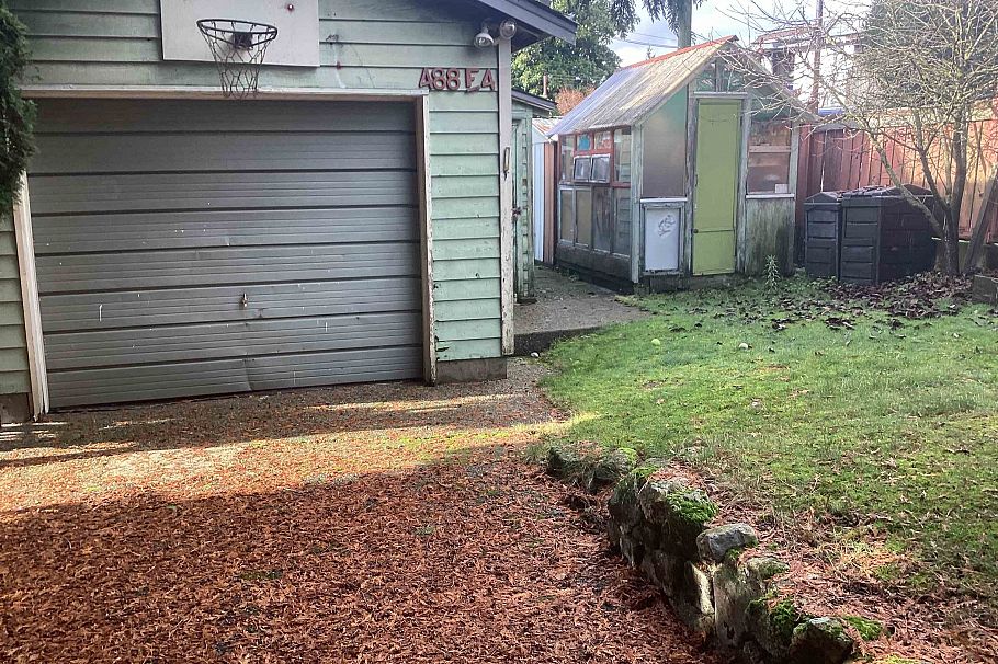 488 E 4th Street North Vancouver, BC - 18