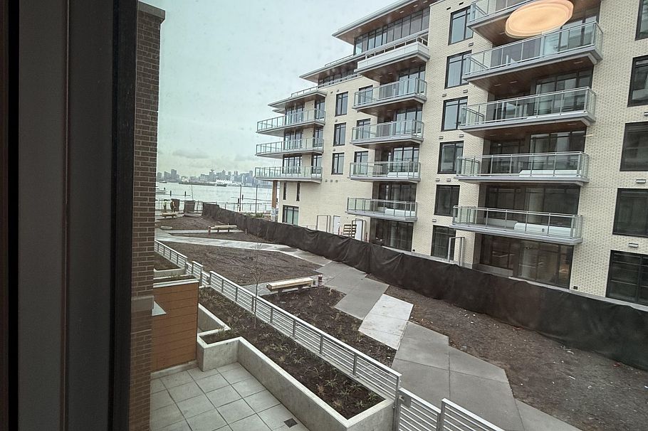 117 755 HARBOURSIDE DRIVE, North Vancouver BC V7P 0G1 North Vancouver, BC - 18