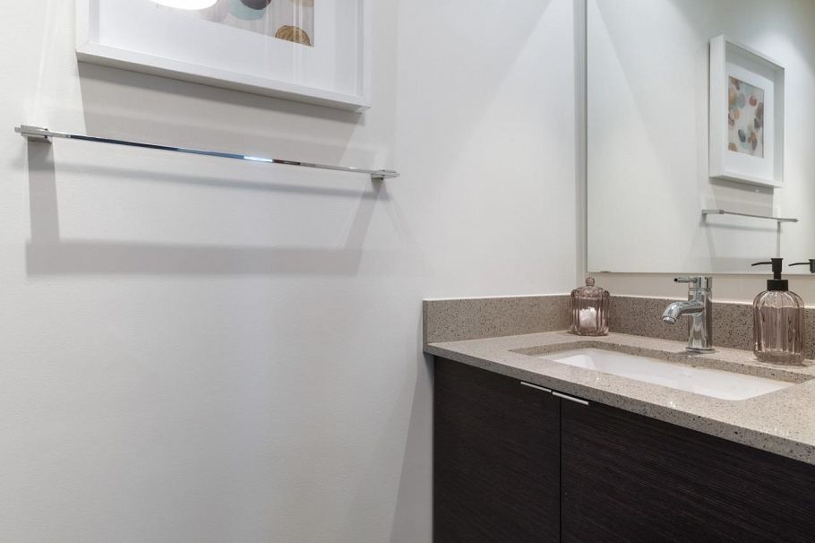 188 Chesterfield Avenue North Vancouver, BC - 6