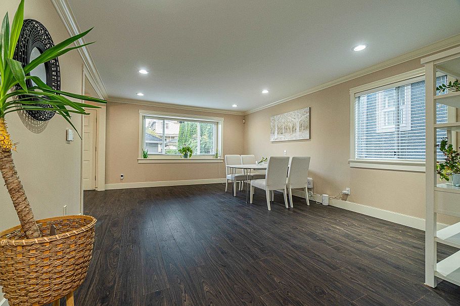 2922 W 22nd Avenue Vancouver, BC - 11