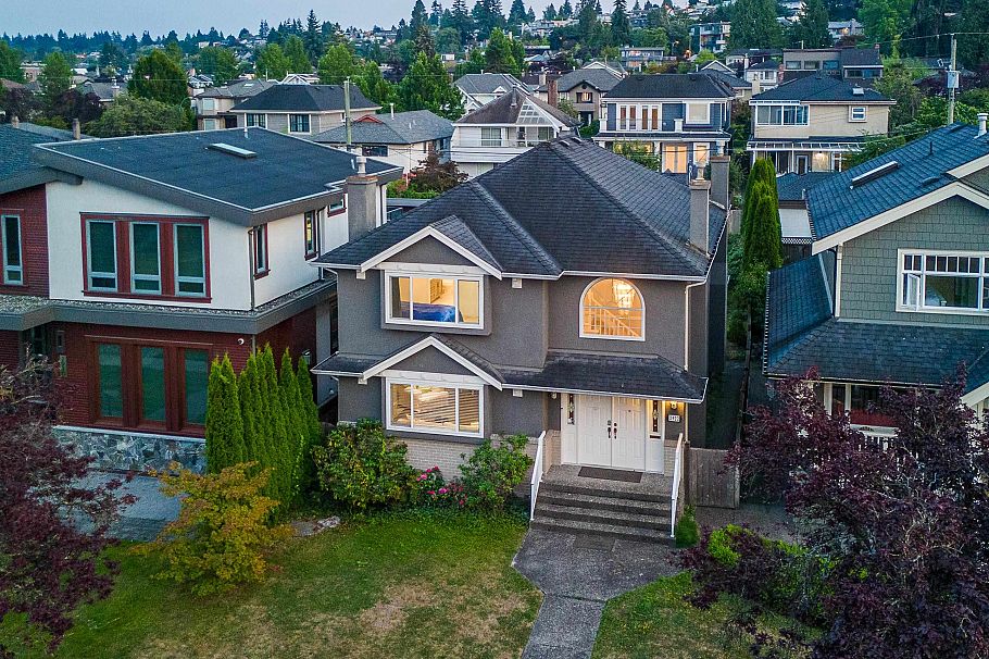 2922 W 22nd Avenue Vancouver, BC - 4