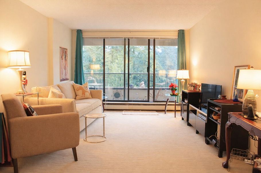 808 4194 Maywood Street Burnaby, BC - 2