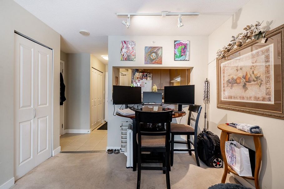 211 3660 Vanness Avenue Vancouver, BC - 12