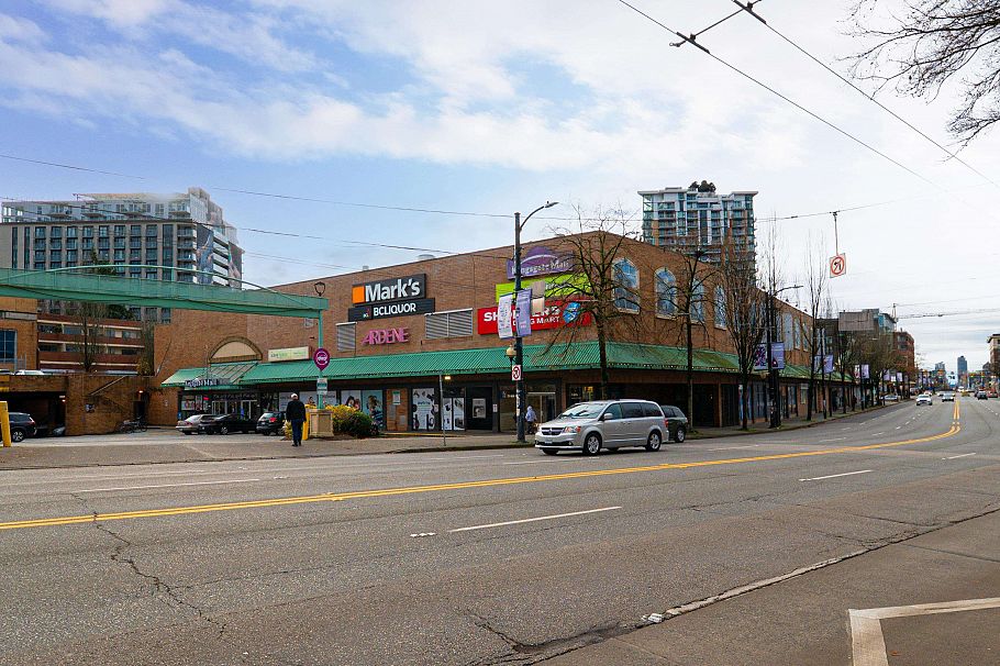 307 418 E Broadway Vancouver, BC - 25