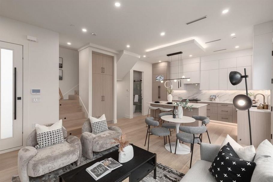 2 2658 Dundas Street Vancouver, BC - 10