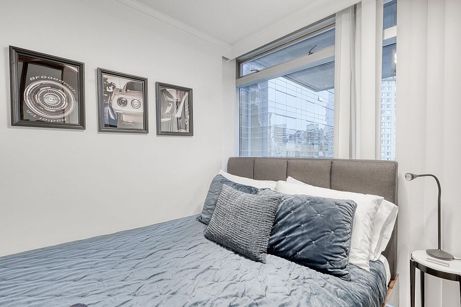 1705 1050 Burrard Street Vancouver, BC - 20