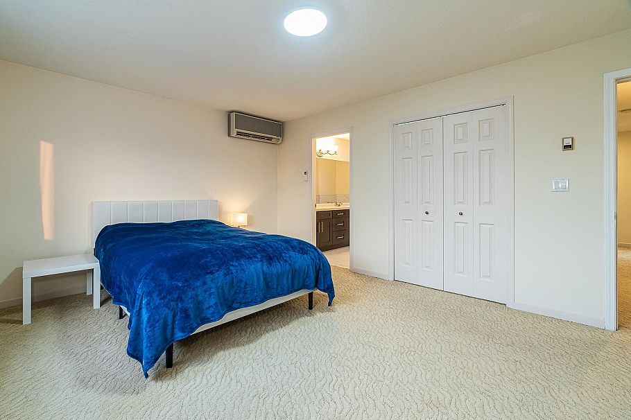 2922 W 22nd Avenue Vancouver, BC - 16