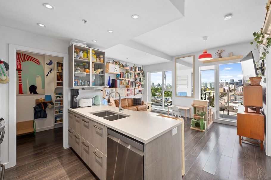 PH1 933 E Hastings Street Vancouver, BC - 11