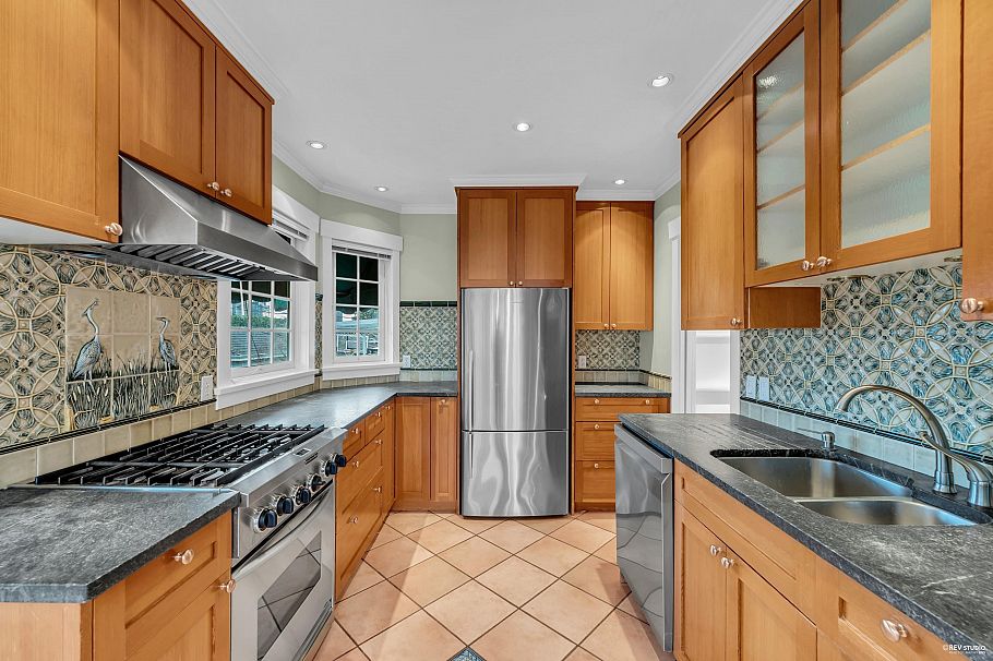 7708 Heather Street Vancouver, BC - 12