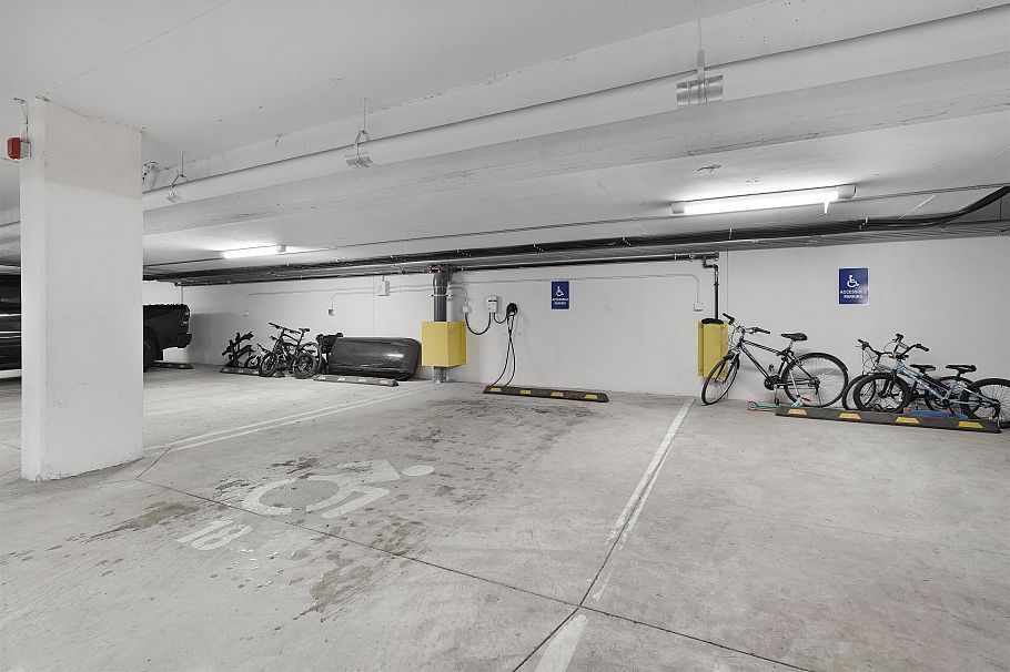 124 2035 Glenaire Drive North Vancouver, BC - 17