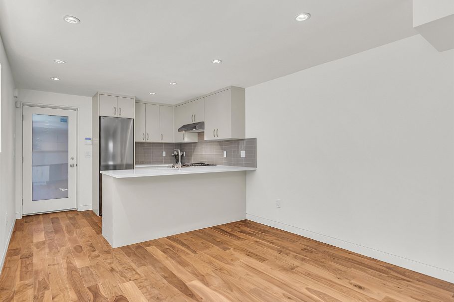 534 E 29th Avenue Vancouver, BC - 28