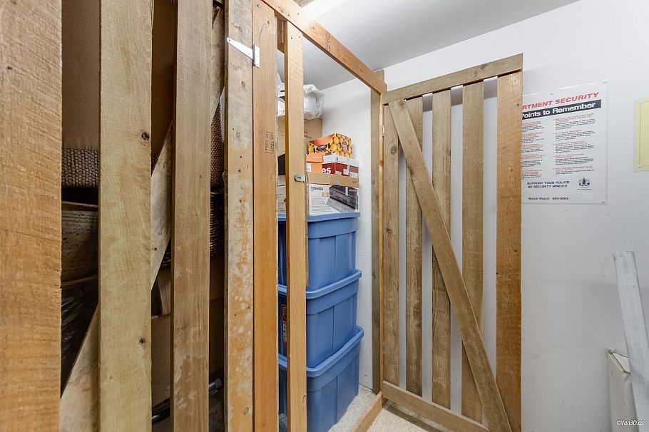 302 1633 W 11th Avenue Vancouver, BC - 20