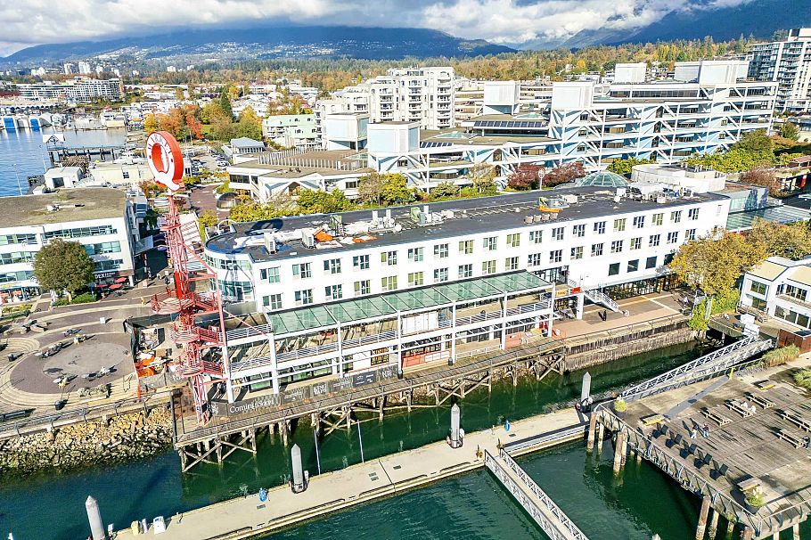 4500 St. Pauls Avenue - Lot A North Vancouver, BC - 18