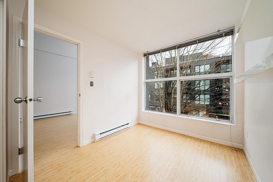 307 418 E Broadway Vancouver, BC - 12