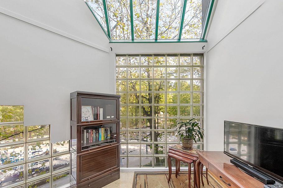 2217 Oak Street Vancouver, BC - 6