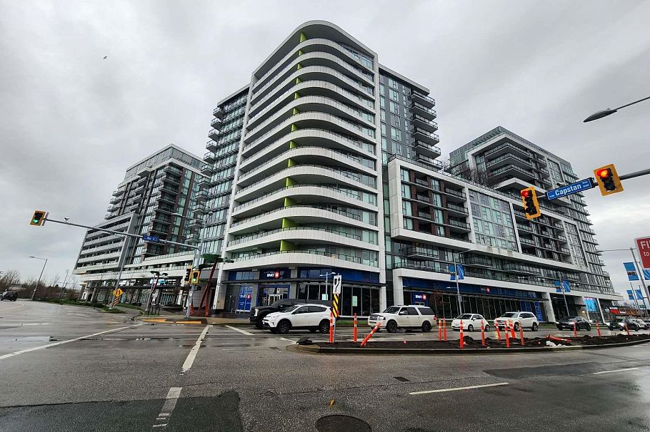 1605 8199 Capstan Way Richmond, BC - 2