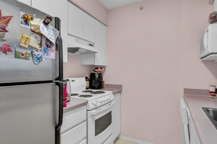 910 3489 Ascot Place Vancouver, BC - 13