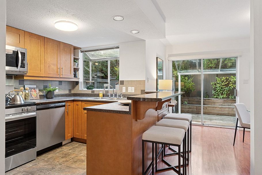 2994 Mt Seymour Parkway North Vancouver, BC - 10