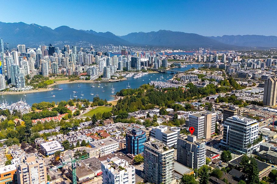 302 1030 W Broadway Street Vancouver, BC - 38