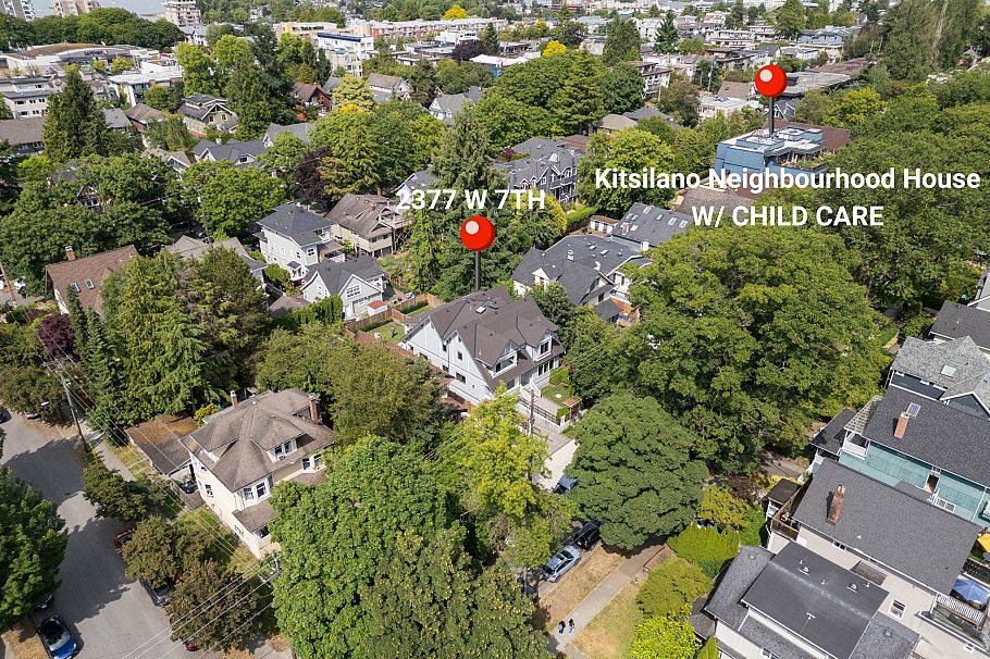 2377 W 7th Avenue Vancouver, BC - 39