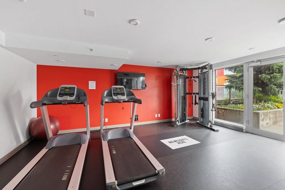 PH1 933 E Hastings Street Vancouver, BC - 22