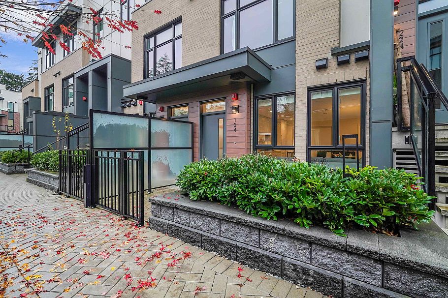 124 2035 Glenaire Drive North Vancouver, BC - 16