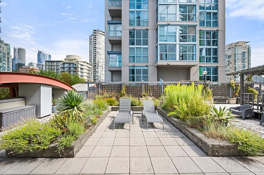 2004 1238 Seymour Street Vancouver, BC - 26
