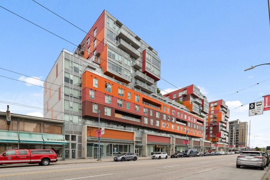 PH1 933 E Hastings Street Vancouver, BC - 2