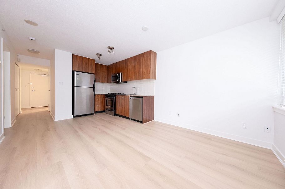 302 1030 W Broadway Street Vancouver, BC - 6