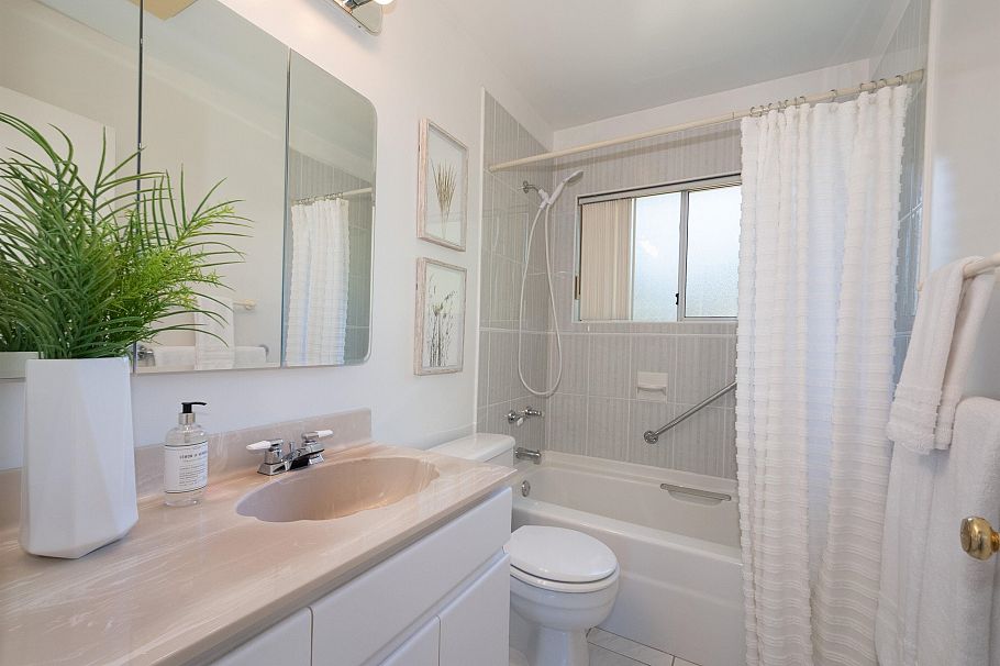 1150 Silverwood Crescent North Vancouver, BC - 21