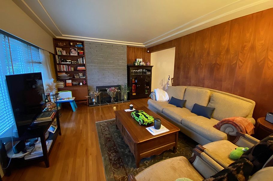 4063 W 40th Avenue Vancouver, BC - 6