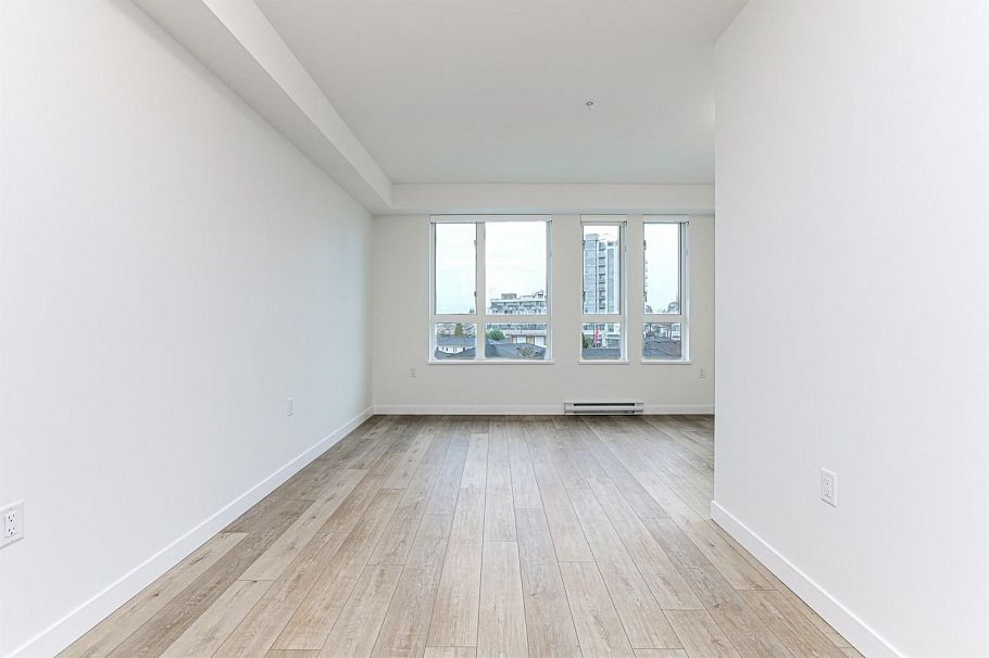 308 4933 Clarendon Street Vancouver, BC - 2