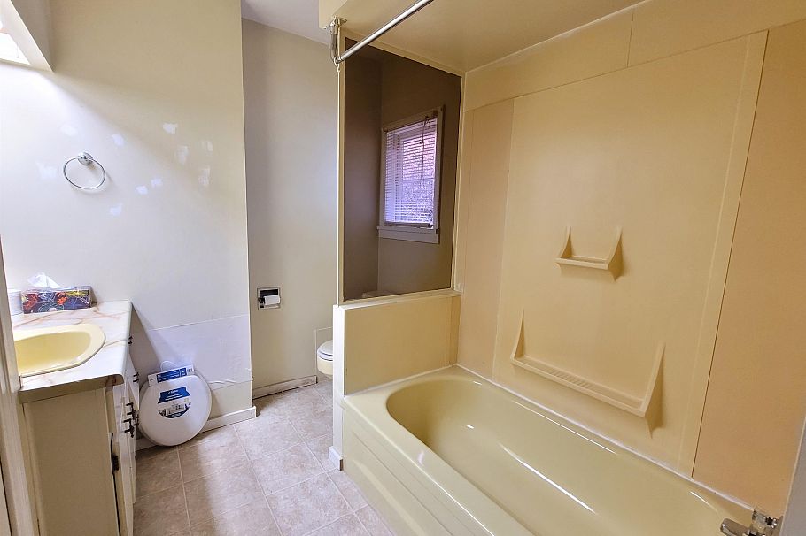 8468 Hudson Street Vancouver, BC - 9