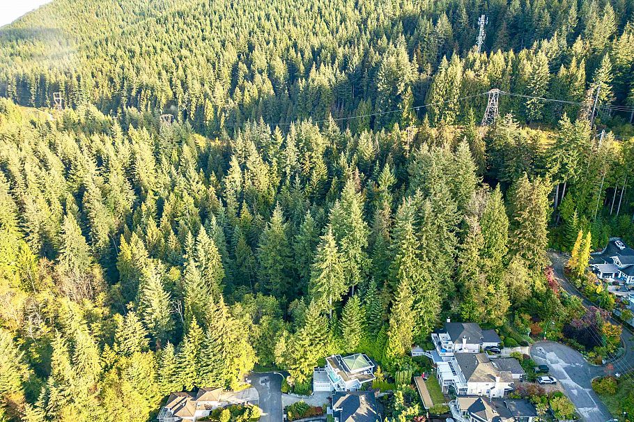 4500 St. Pauls Avenue - Lot A North Vancouver, BC - 8