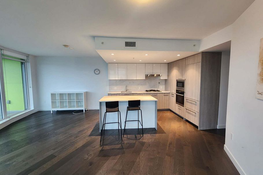 1605 8199 Capstan Way Richmond, BC - 6