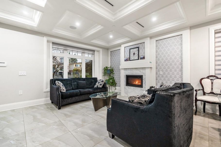 1176 E 60th Avenue Vancouver, BC - 7