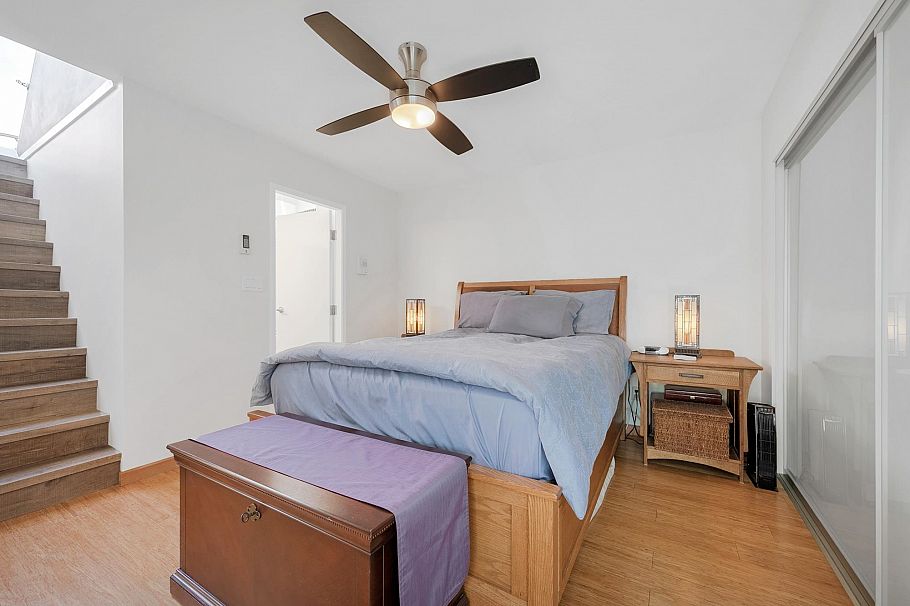 2217 Oak Street Vancouver, BC - 18