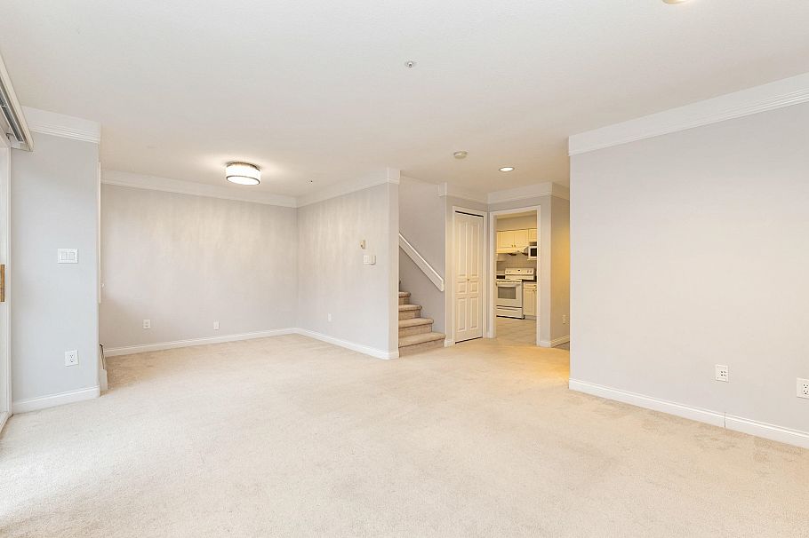 779 W 69th Avenue Vancouver, BC - 8