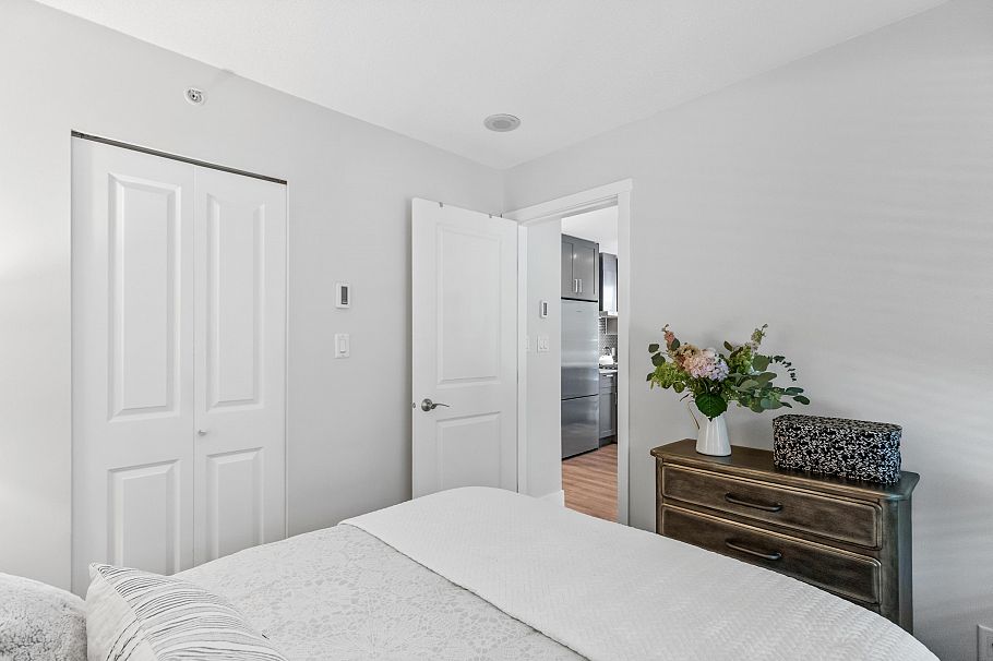 202 1001 Richards Street Vancouver, BC - 19