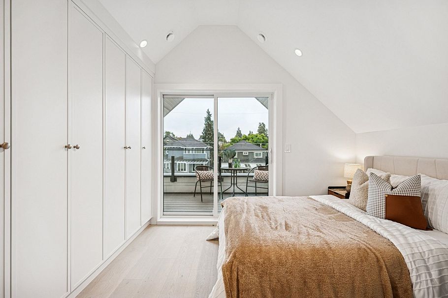 2 250 E 39th Avenue Vancouver, BC - 28