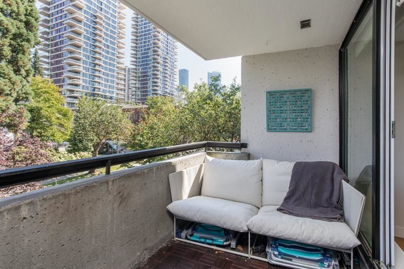 202 1500 Haro Street Vancouver, BC - 21