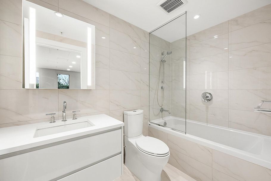 302 2888 Arbutus Street Vancouver, BC - 34