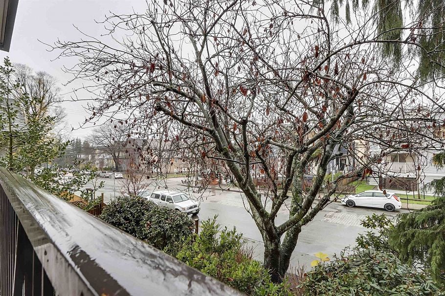 206 1622 Frances Street Vancouver, BC - 17