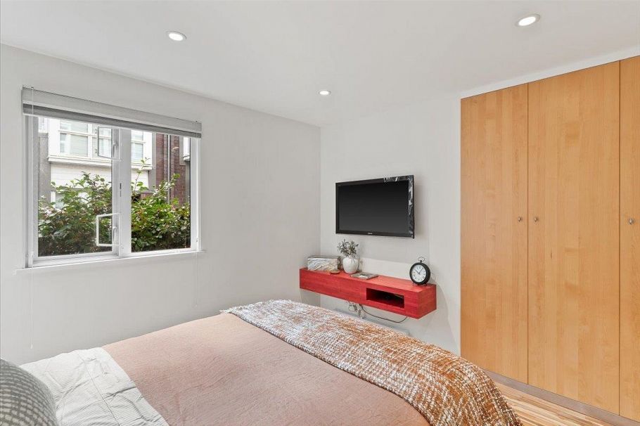 834 W 7th Avenue Vancouver, BC - 24