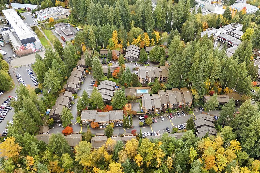 1884 Purcell Way North Vancouver, BC - 31