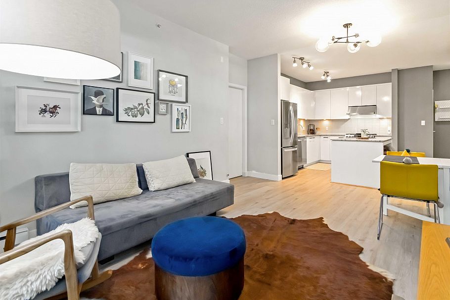 106 2828 Yew Street Vancouver, BC - 2