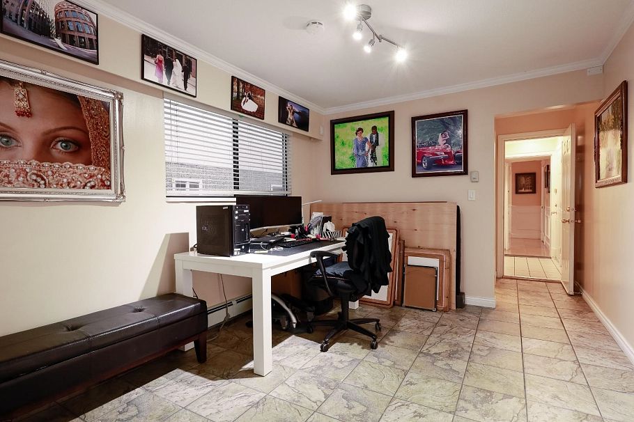 2038 E 40th Avenue Vancouver, BC - 22