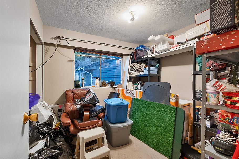 3602 Regent Avenue North Vancouver, BC - 26