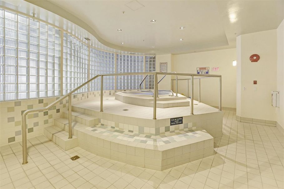 303 1688 Robson Street Vancouver, BC - 26