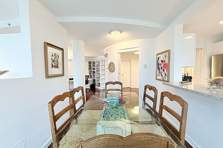 902 1888 Alberni Street Vancouver, BC - 9